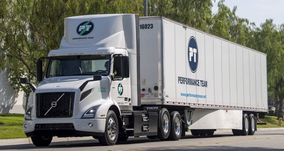 Port of Los Angeles Awards $6 Million for Zero-Emission Drayage Trucks - Fuel Smarts