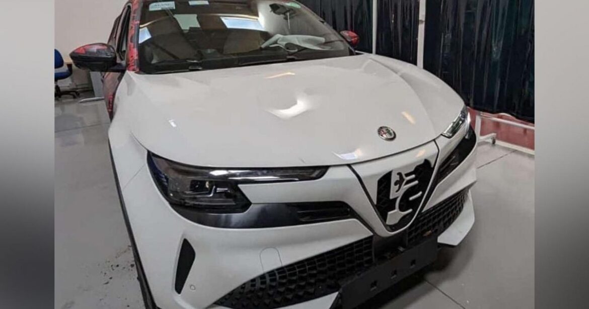 This is the unusual front end of the Alfa Romeo Milano